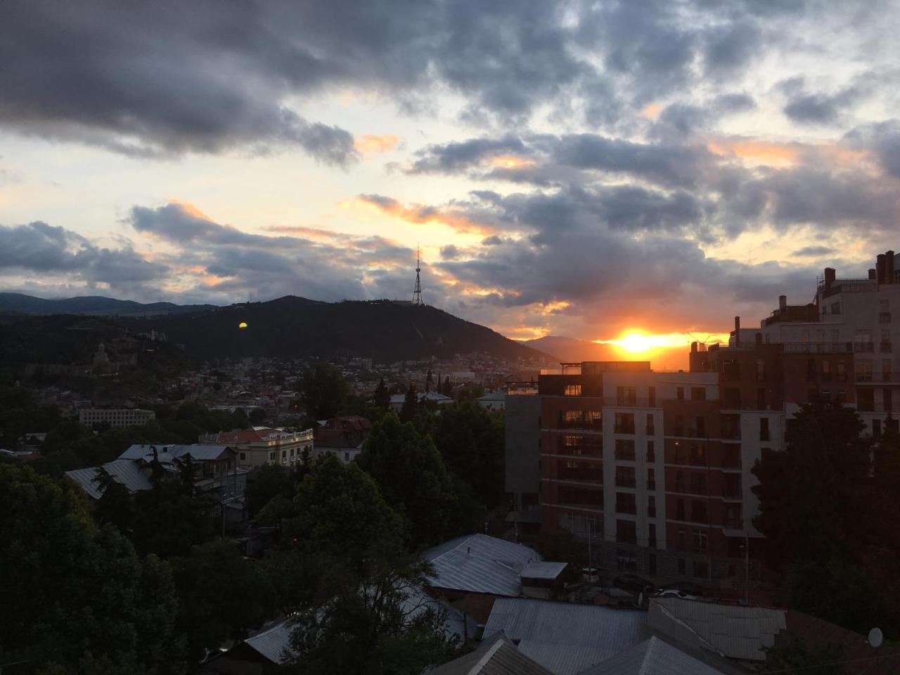 Avlabari Terrace Rooms Тбилиси Экстерьер фото